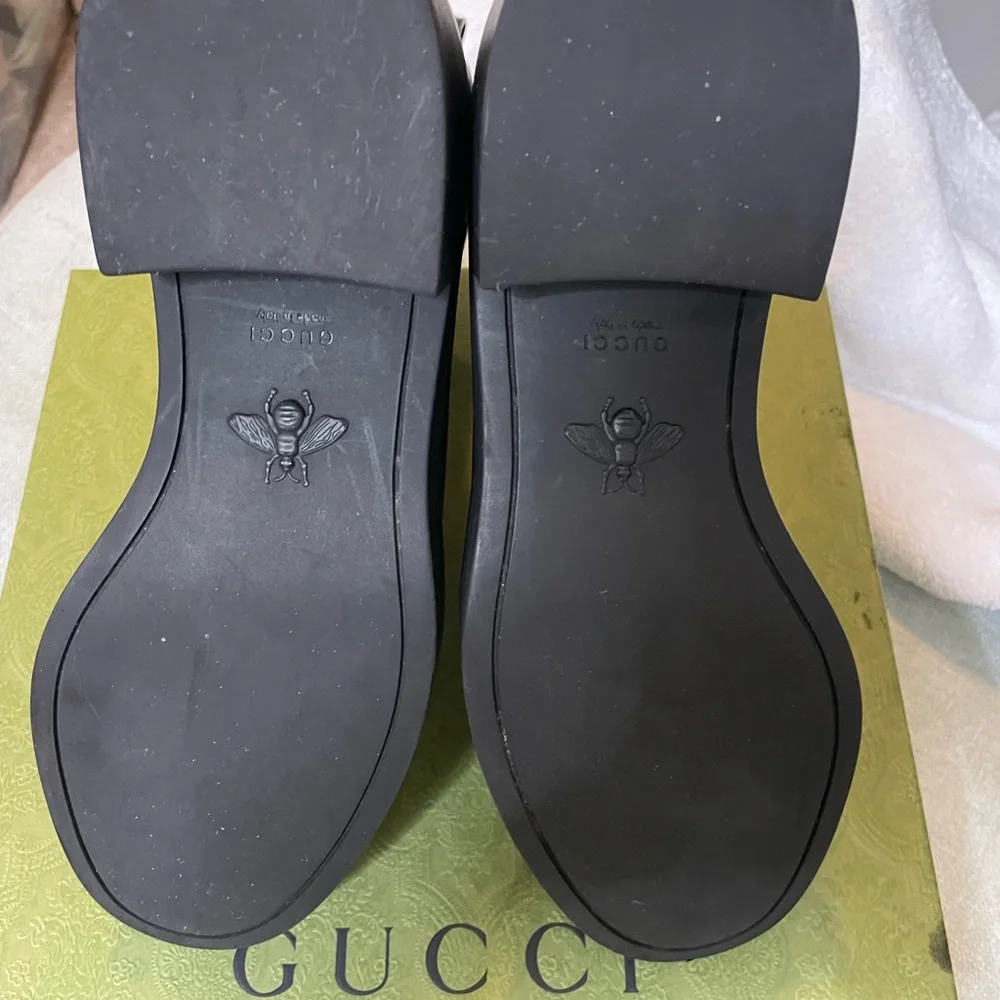 Gucci women's boots . - Picture 3 of 3